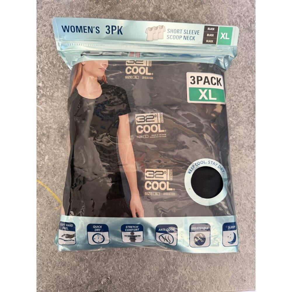 32 Degrees Weatherproof Women's Short Sleeve Scoop Neck Cool Tee 3‑Pack XL Black